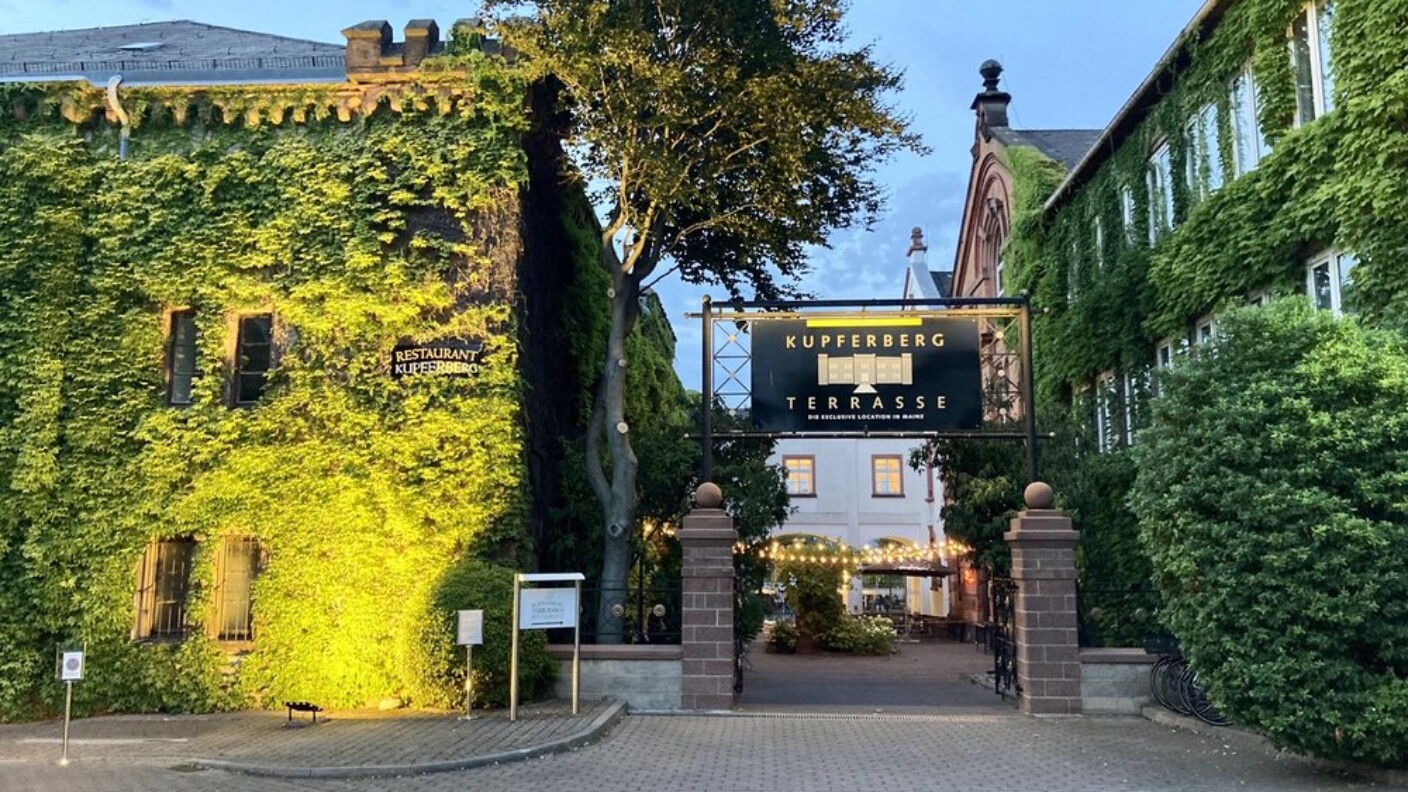 Ehemalige Sektkellerei Kupferberg