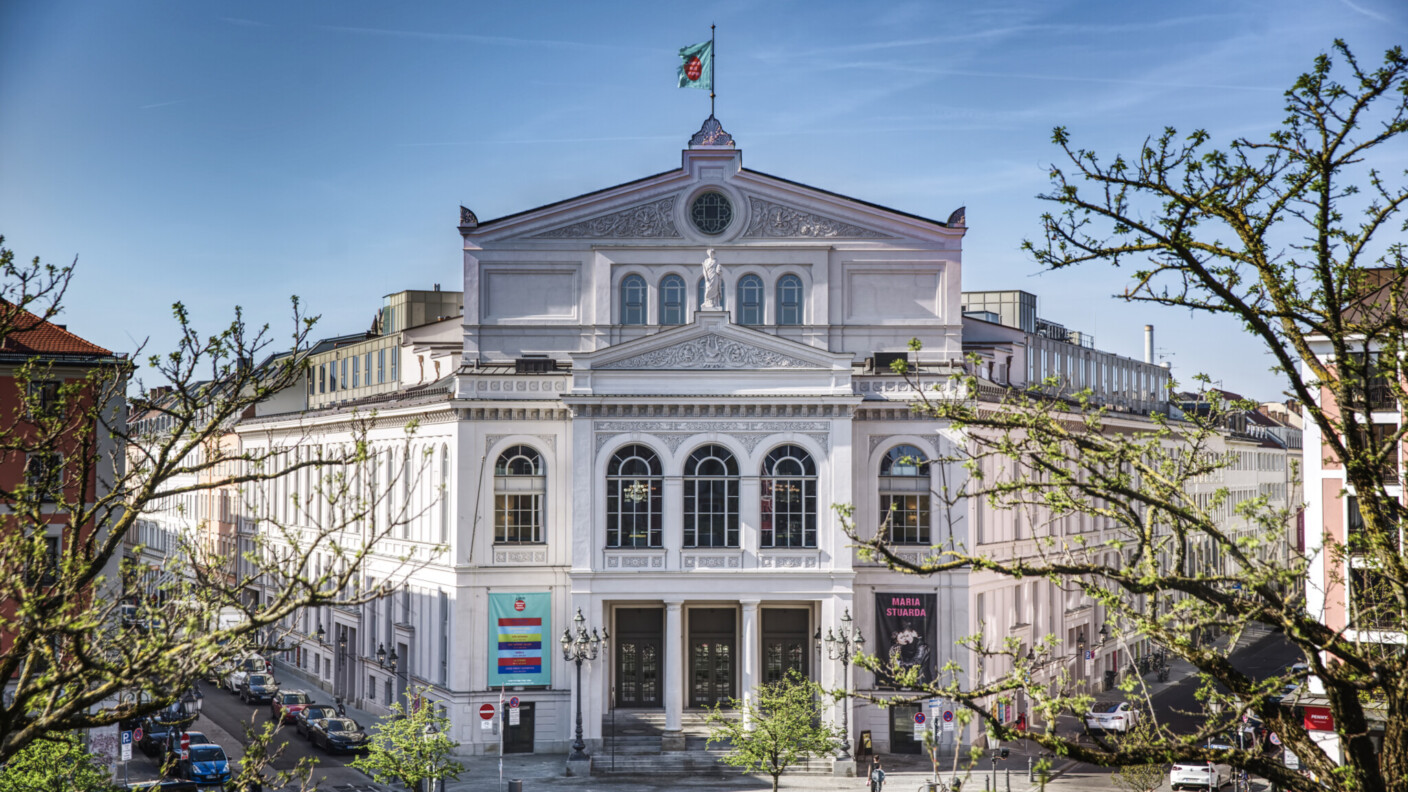 Am Münchner Gärtnerplatztheater feiert man das Strauss-Jahr u.a. mit der Operetten-Kostbarkeit „Waldmeister“