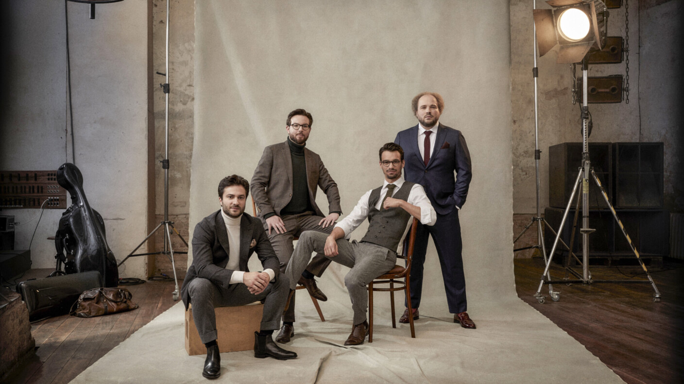 Das Goldmund Quartett, das sind Florian Schötz (1. Violine), Pinchas Adt (2. Violine), Christoph Vandory (Bratsche) und Raphael Paratore (Violoncello)