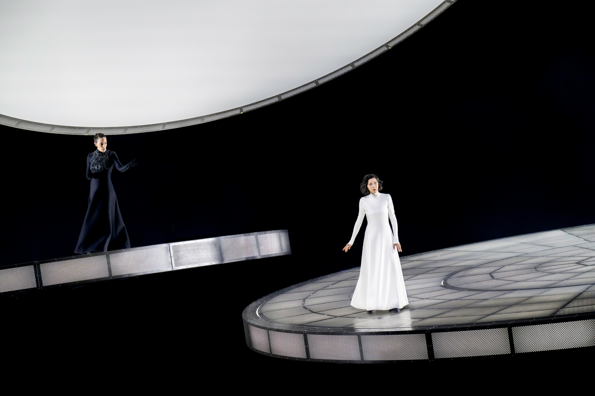 Königinnen-Körperdrama