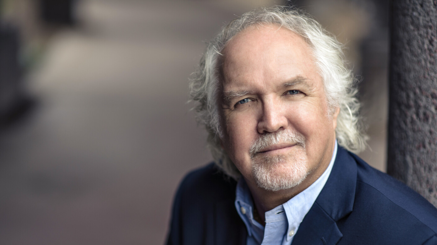 Kommt mit mehr als 45 Jahren künstlerische Erfahrung nach Dresden: Dirigent Donald Runnicles