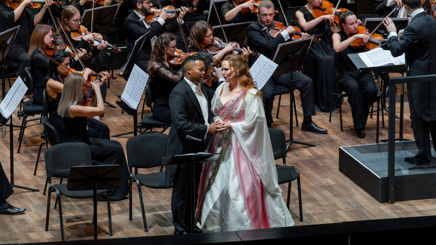 Musikalisch hochklassig: Jessica Pratt und Levy Sekgapane in Bellinis „La sonnambula“ bei den Tiroler Festspielen Erl
