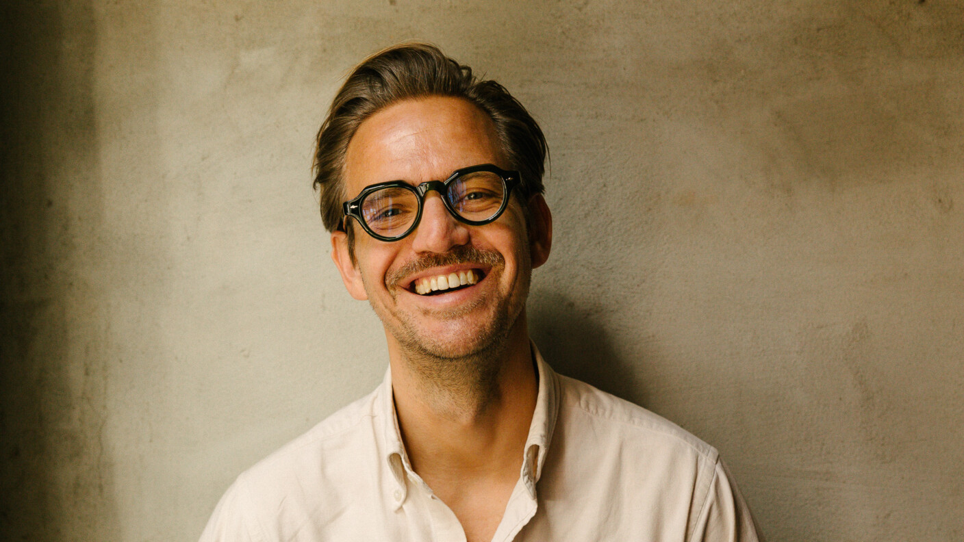 Sebastian Tigges produziert gemeinsam mit Marie Nasemann den Podcast „Family Feelings“