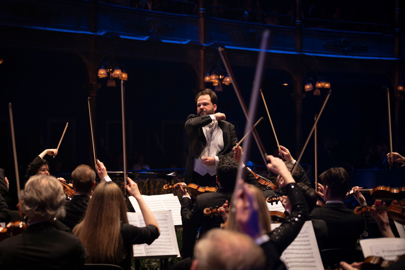 Feiern den kulturellen Austausch zwischen Österreich und Italien: Wiener Symphoniker und ihr Chefdirigent Petr Popelka