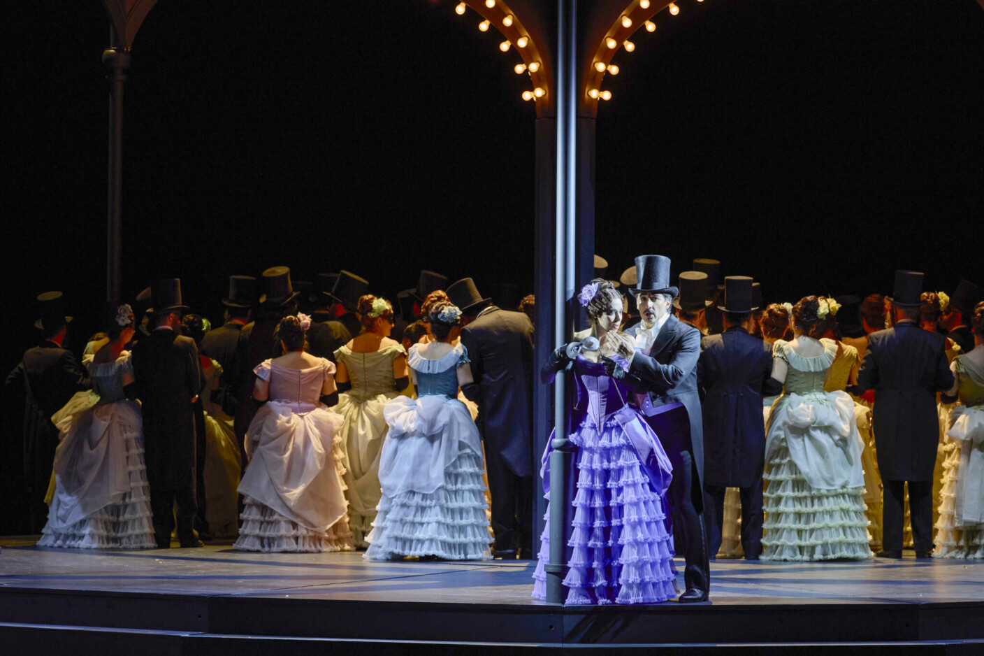 Maskenbälle und Bankette