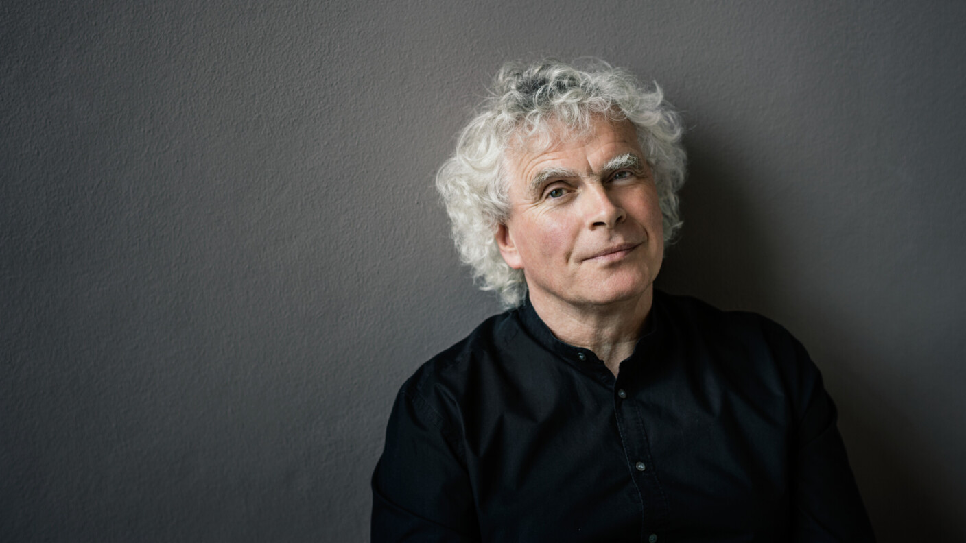 Stimmt mit Mahlers Neunter Sinfonie auf die musikailsche Reise beim Musikverein-Festival „Beethovens Spazierstock” ein: Simon Rattle