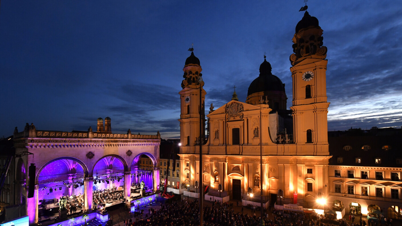 Geschichtsträchtige Kulisse: der Odeonsplatz in München