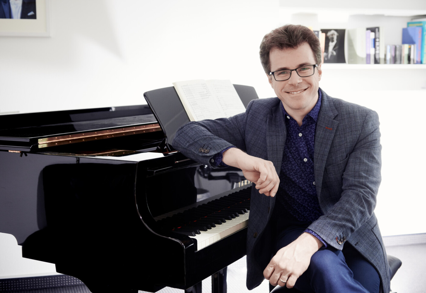 Jakub Hrůša, einer der bekanntesten tschechischen Dirigenten, reist mit den Bamberger Symphonikern nach Brünn